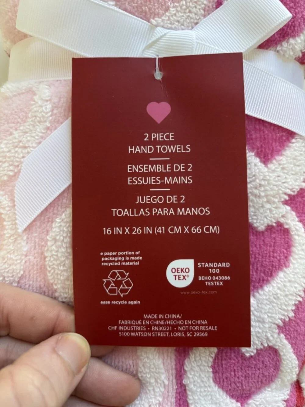 LOVE LOVE Pink and Red Heart Hand Towels